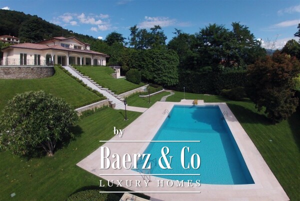 photo 2 Stresa, Verbano-Cusio-Ossola