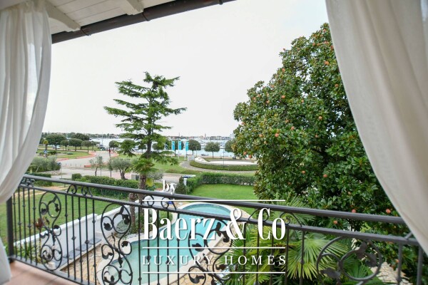 photo 48 Istria, Umag, beautiful house with pool, first row to the sea, NKP 430m2