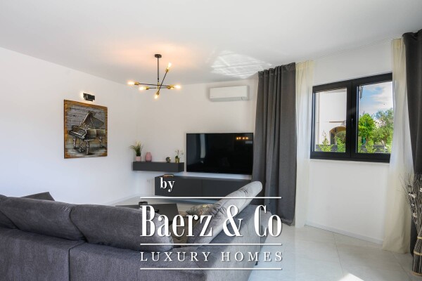 photo 32 Šibenik, luxury villa with swimming pool and basketball court