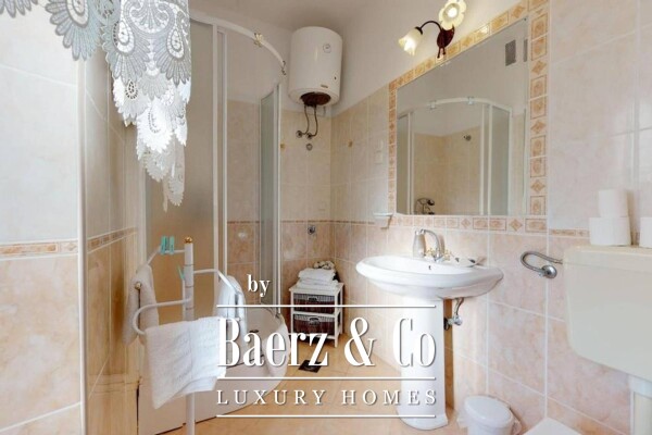 photo 28 Jelsa, a unique house right on the waterfront