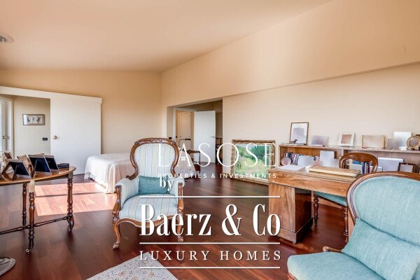 photo 20 Barcelona, Vallvidrera - El Tibidabo i les Planes