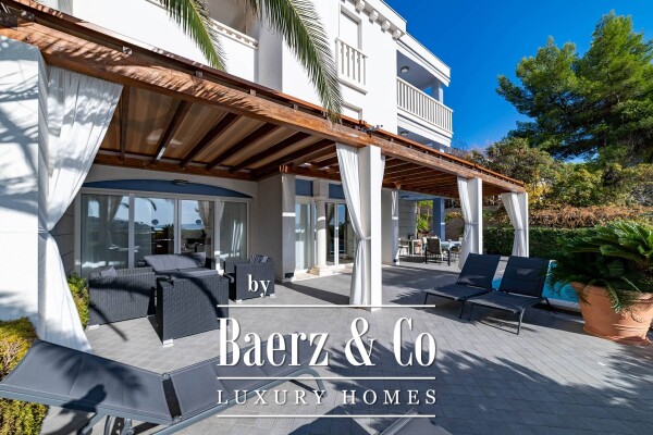 photo 62 Split, Čiovo, modern villa/boutique hotel with 8 apartments, first row to the sea