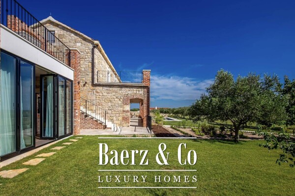 photo 16 Zadar, Murvica, spectacular stone villa with tennis court and swimming pool