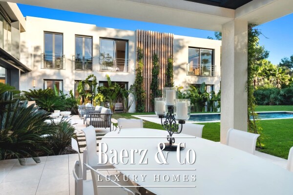 photo 7 Mougins, contemporary villa of 700m2 in a closed domain