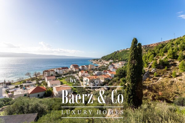 photo 1 Omiš, Duće, a beautiful holiday villa with an incredible additional offer