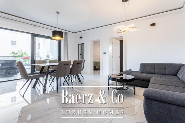 photo 6 Vodice, Srima, beautiful house 50 meters from the sea