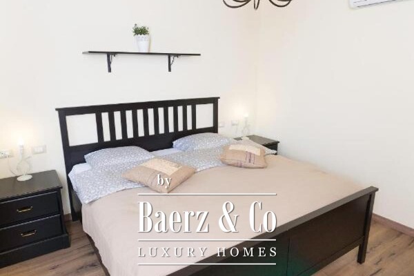 photo 5 Rogoznica, two beautiful houses in an enchanting environment, 20 meters from the sea