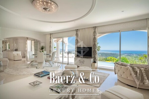 photo 4 Tourrettes-sur-Loup - Provençal 3 bedrooms Villa boasting breathtaking sea views