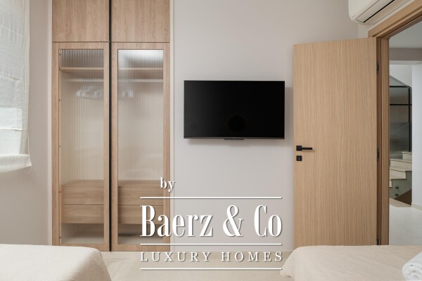 photo 16 Split, Podstrana, urban villa with swimming pool, sauna, jacuzzi and a garage