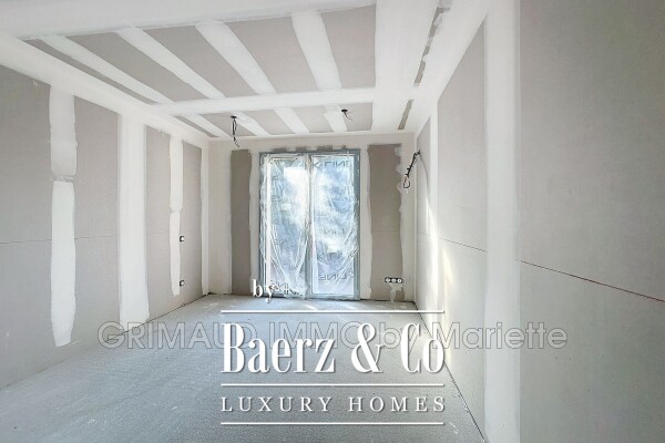photo 10 Spacious apartment of 107 m², just steps from the beaches
