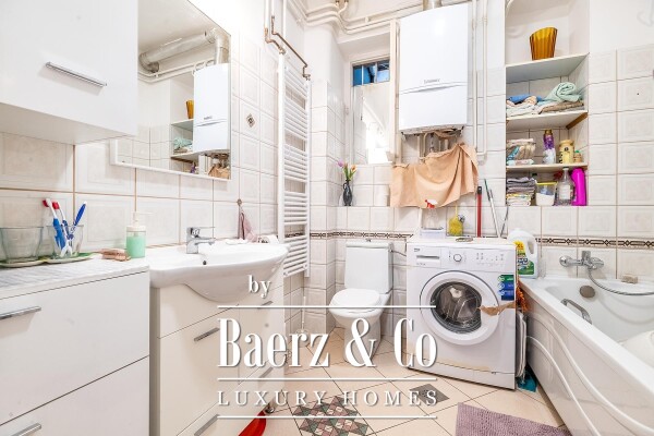 photo 6 Zagreb, Medveščak, house with 4 apartments NKP 375 m2, investment!