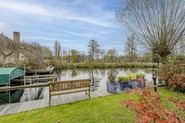 photo 47 Oud-Loosdrechtsedijk 101