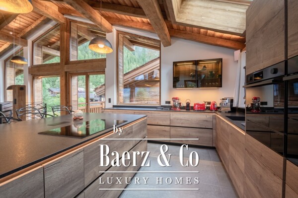 photo 10 Exceptional Chalet in the Heart of les Tines