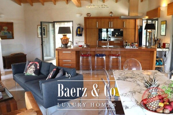 photo 18 Villa for sale 166 m²