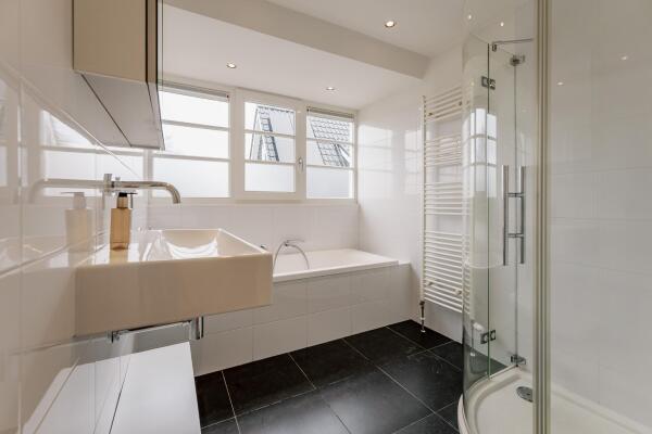 photo 36 Nieuw-Loosdrechtsedijk 60