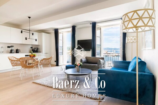 photo 2 On the port of Saint-Tropez