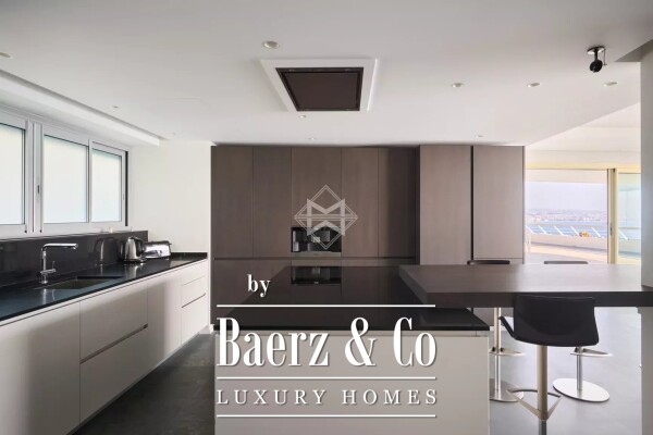 photo 6 EXCEPTIONAL PENTHOUSE – PANORAMIC SEA VIEW