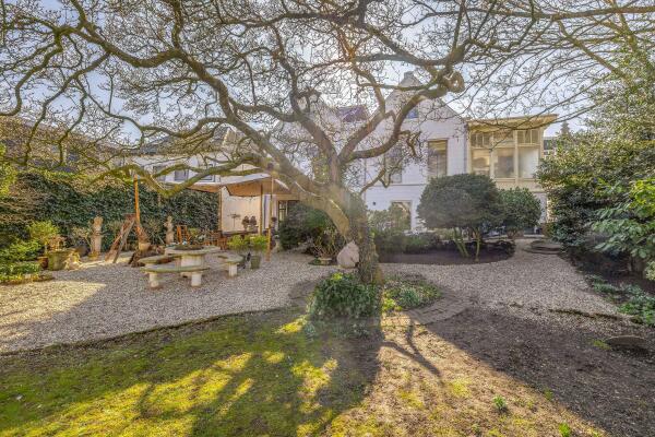 photo 47 Dorpsstraat 12