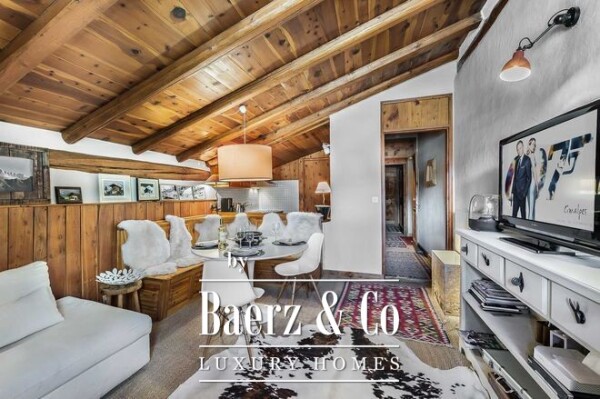 photo 2 2-BEDROOM APARTMENT - SNOW FRONT