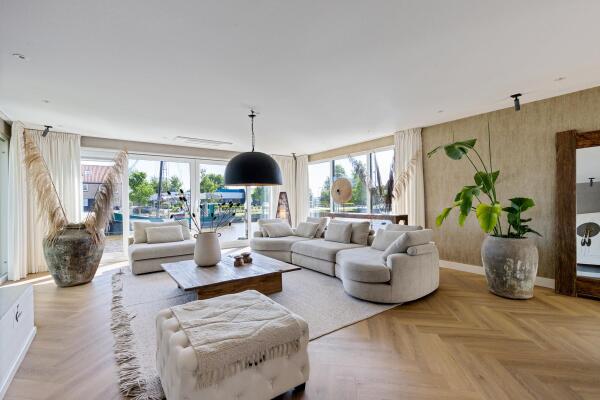 photo 10 Industrieweg 1 A