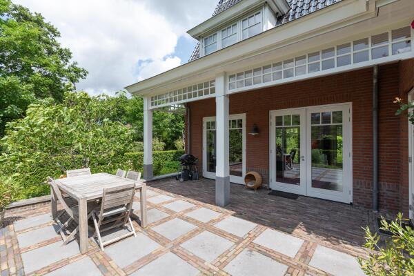 photo 38 Oostsingel 183