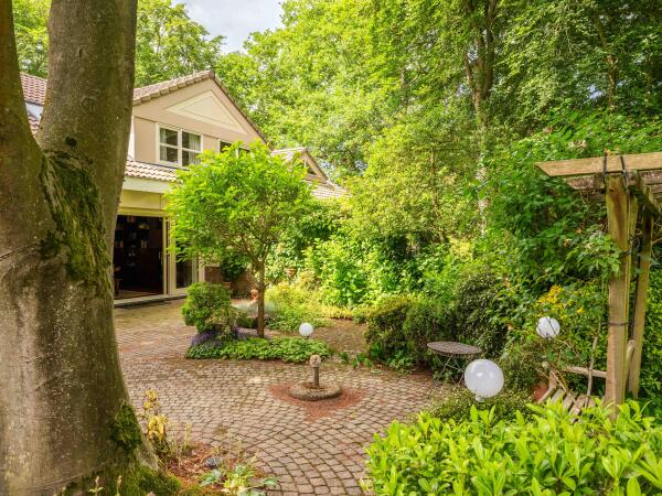 photo 20 Kloosterlaan 50