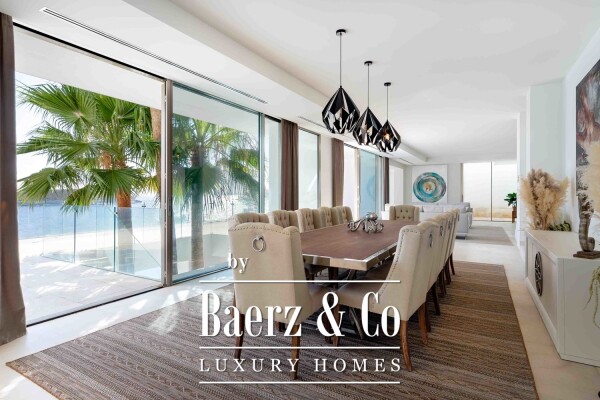 photo 9 Modern seafront villa in Cala Vinyes