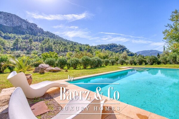 photo 13 Charming Finca Style Villa in Son Cabaspre