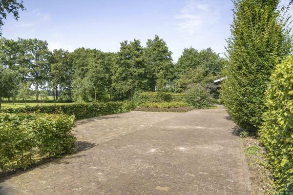 photo 65 Markeloseweg 25