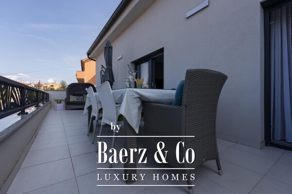 photo 14 Island of Krk, Malinska, beautiful villa with 3 residential units, swimming pool, sea view