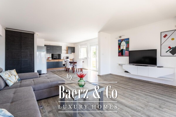 photo 2 Čiovo, Okrug Gornji,  4-apartment house with an outdoor kitchen, third row from the sea