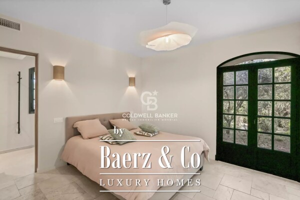 photo 17 Castellaras and absolute quiet, renovated Florentine villa