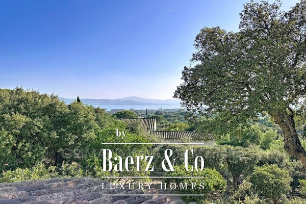 photo 20 sea view house, secure estate