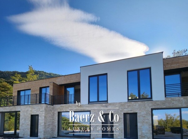 photo 4 Townhouse in Kotor Municipality with a Sea View