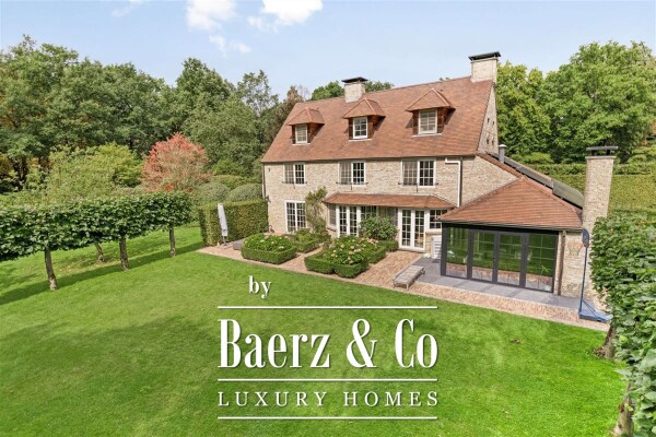 photo 52 Unieke villa op AAA locatie in hartje Vriesdonk met praktijk/bureelruimte!