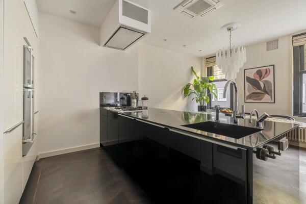 photo 12 Tintorettostraat 10 1