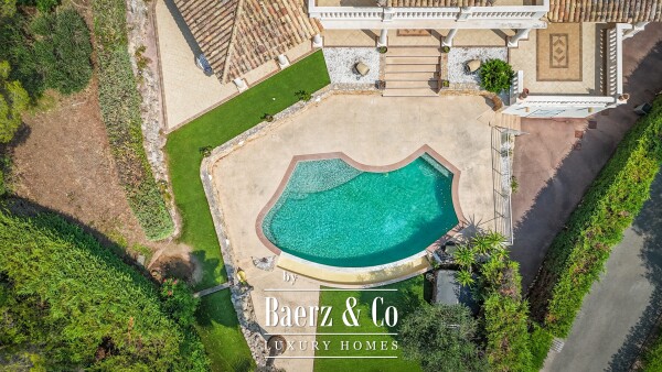 photo 4 For Sale : 6-bedroom villa with infinity pool - Secure private estate - Saint-Raphaël, near golf courses, sea view