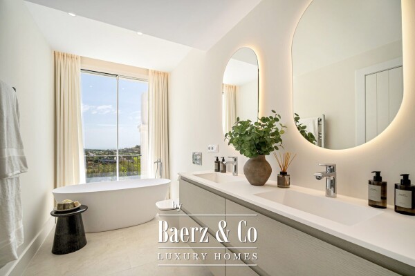 photo 24 Townhouse - La Quinta - Benahavis - Ref: 8696