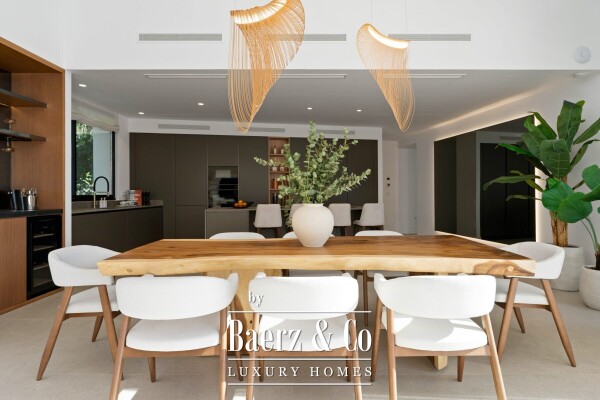 photo 10 Villa - Nueva Andalucia - Marbella - Ref: 8697