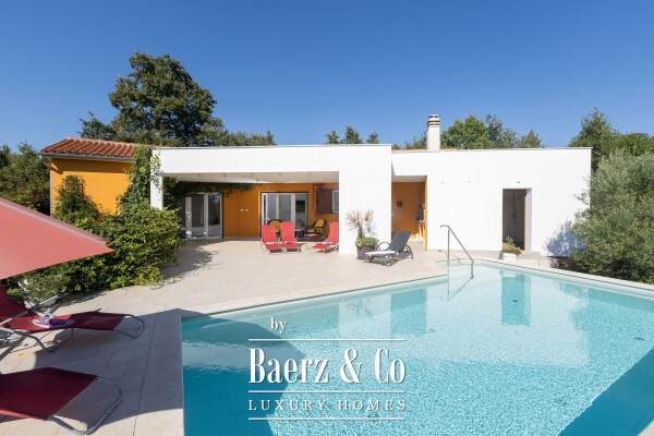 photo 2 Svetvinčenat, Two Modern Villas with Infinity Pools and Saunas - An Established Tourism Investment