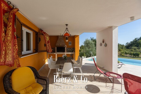 photo 30 Svetvinčenat, Two Modern Villas with Infinity Pools and Saunas - An Established Tourism Investment